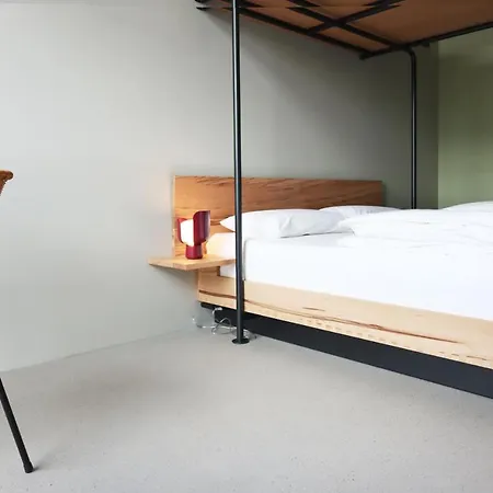 Guesthouse Z 게스트하우스